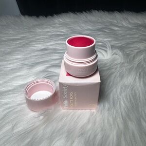 Polite Society Polite Pop blush in Milan